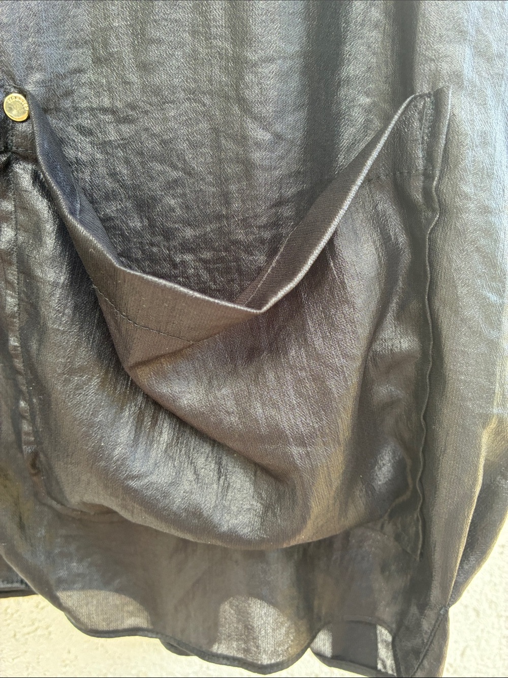 Ted Baker London Black Shiny Zip-Front Short Sleeve Top Gold Hardware - Picture 4 of 8